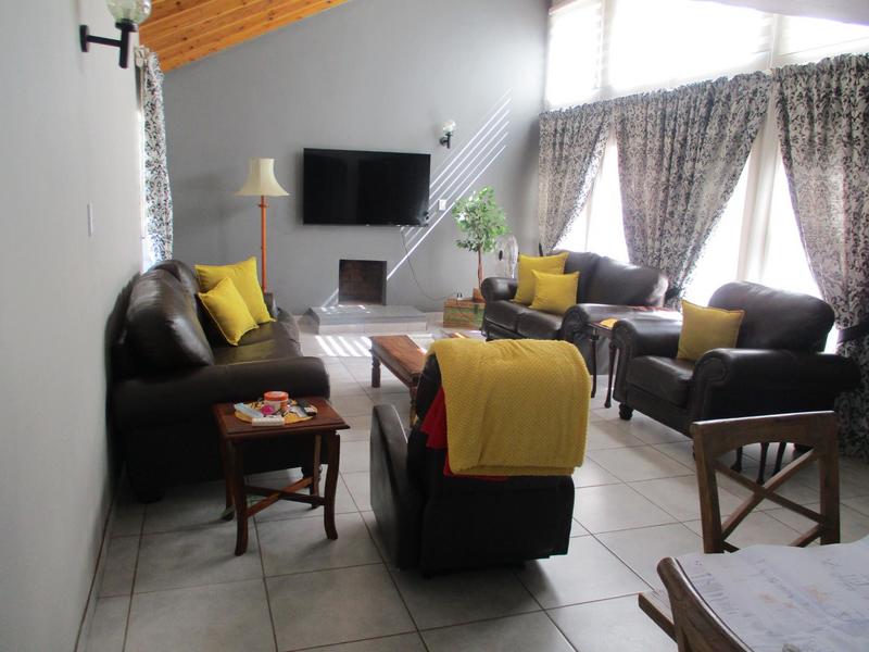 4 Bedroom Property for Sale in Heuwelsig Free State